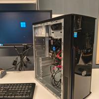 Computer fisso per uso casa ufficio