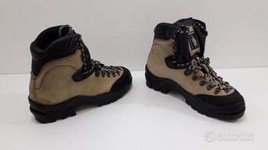 Scarponi da montagna La Sportiva Makalù 238