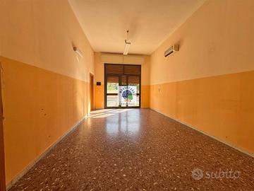 Rif.12 V| ufficio siracusa