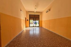 Rif.12 V| ufficio siracusa