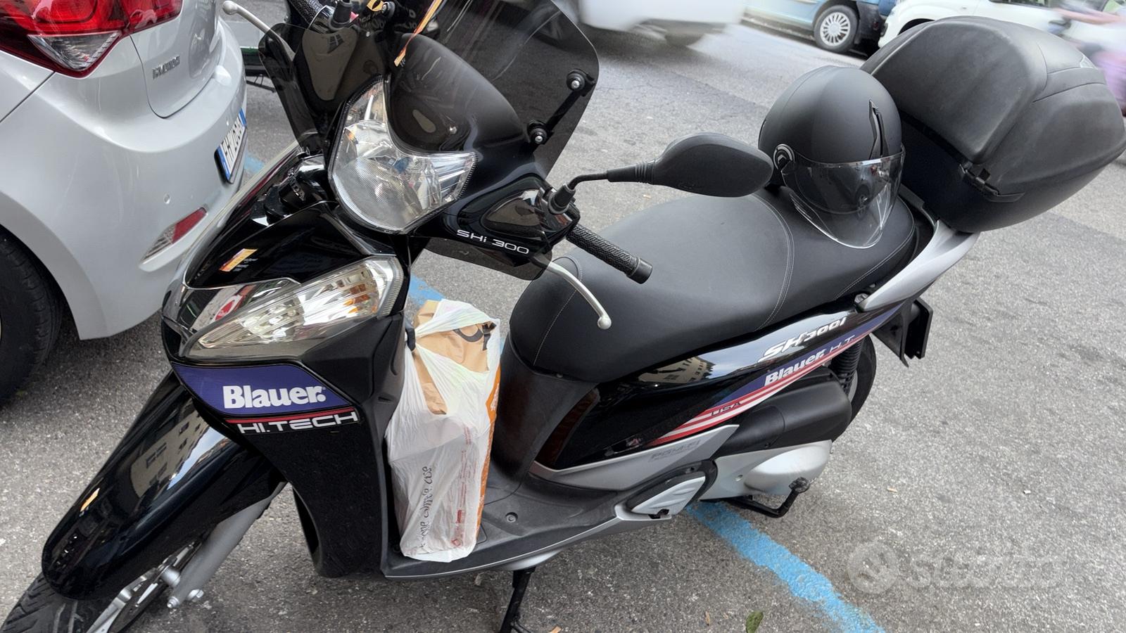 Sh 300 Blauer Moto e Scooter In vendita a Napoli