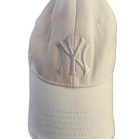 Berretto baseball dalla New York Yankees