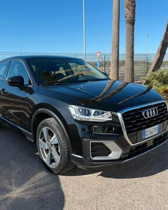 Audi Q2 30 TDI S tronic line Edition C/A