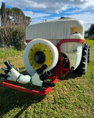 Atomizzatore portato 600 lt ideale per vigneto