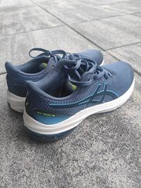 scarpe trekking e ginnastica bambino