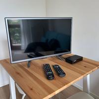TV led 24" Teklio + Decoder Humax