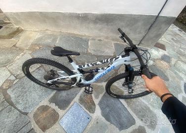 PREZZO TRATTABILE SANTACRUZ HIGHTOWER CC X01 NUOVO