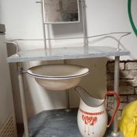 antico lavabo