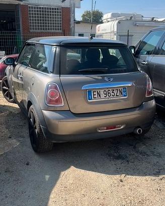 MINI COOPER D