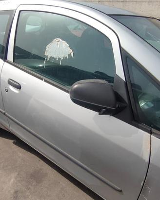 MITSUBISHI COLT 2006 PORTA ANTERIORE SX/DX