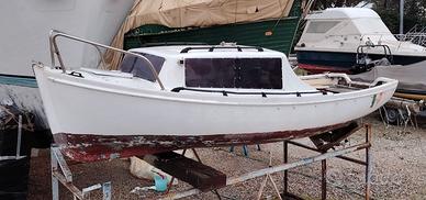 pilotina con fuoribordo