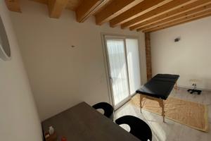 Stanza ad commerciale