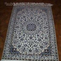 Tappeti anatolici fatti a mano di diverse tipologi