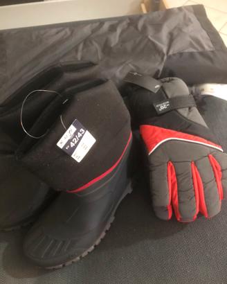 Scarponi Pantaloni Guanti Neve