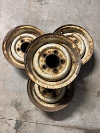 Cerchi land rover defender