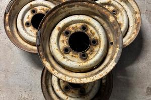 Cerchi land rover defender