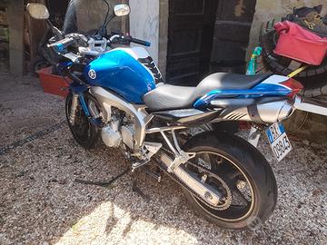 YAMAHA FZ6 fazer