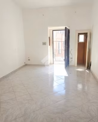 3 LOCALI A VIETRI SUL MARE