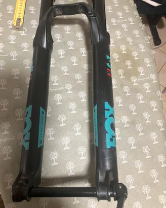 Forcella Fox 34 150 mm.