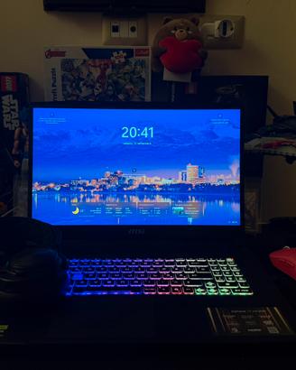 Pc portatile gaming rtx 5070 Nuovo