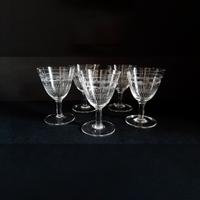 Set di bicchieri vetro con fine decoro inizi '900