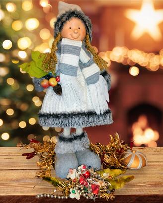 Statuetta "Northlight Winter Girl".Francia. 33 cm.