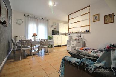 4 LOCALI A BRANDIZZO