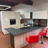 Cucine complete di elettrodomestici