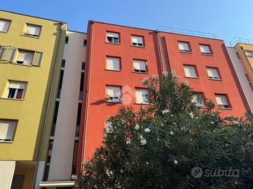 3 LOCALI A BOLOGNA