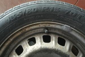 Cerchi e Gomme  Fiat  135/80 R13