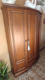 Cappottiera classica in legno massello