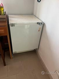 Frigorifero sottotavolo SMEG FR158