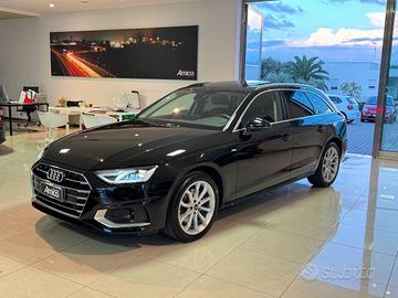 AUDI A4 Avant 2.0 TDI S-tronic S-line Tetto Solo