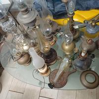 vari  lumi a petrolio funzionante vecchia  