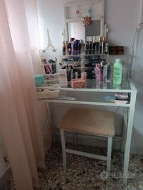 Toilette trucco