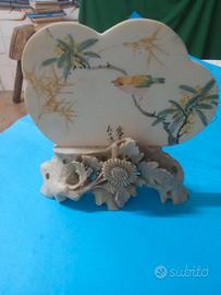 Ventaglio da tavolo con dipinto in stile cinese 