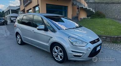   Ford S-Max 2.0 TDCi (2011)