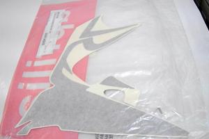 DECALCO INF. DX SERBATOIO PEGASO APRILIA AP853310