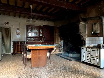 Terratetto rustico a palazzo del pero