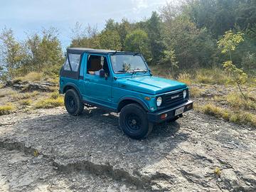 Suzuki Samurai