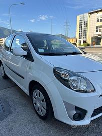 Renault Twingo 1.2 8v Dynamique 2010