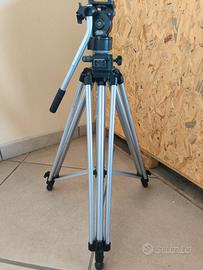 Treppiede  Manfrotto mod. #28+ testa fluida #136