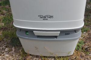 Vari WC Portatili Porta Potti Thetford