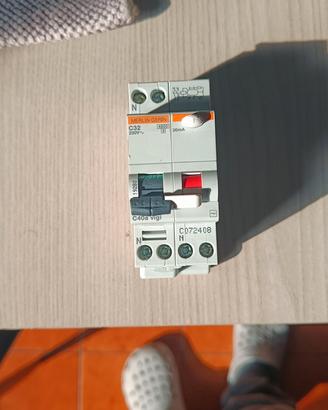 interruttore differenziale magnetotermico c32 30 m