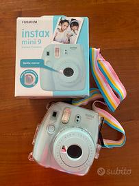 Fotocamera Istantanea Instax mini 9 + 2 custodie