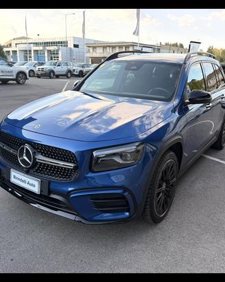 MERCEDES-BENZ GLB (X247) - GLB 200 d Auto