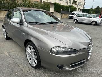 ALFA ROMEO 147 1.9 JTD (120) 5 porte Progression