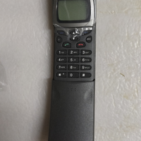 Telefono Nokia 8110