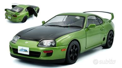 Modello Toyota supra mk4 1:18 nuova 