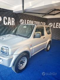Suzuki Jimny 1.5 DDiS 4x4 gancio traino omologato 